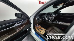 BMW 7-Series 740Li xDrive M Sport 2021 года из Южной Кореи