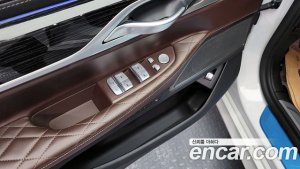 BMW 7-Series 740Li xDrive M Sport 2021 года из Южной Кореи
