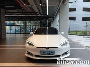 Tesla Model S LONG RANGE 2020 года из Южной Кореи