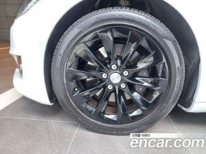 Tesla Model S LONG RANGE 2020 года из Южной Кореи