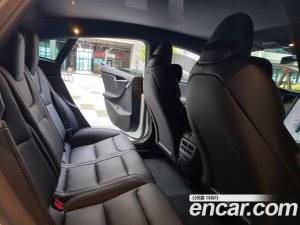 Tesla Model S LONG RANGE 2020 года из Южной Кореи