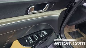 Kia K5 2.0 2021 года из Южной Кореи