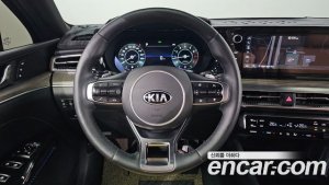 Kia K5 2.0 2021 года из Южной Кореи