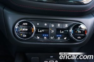 ChevroletGMDaewoo Trailblazer 1.3 Turbo 2WD 2021 года из Южной Кореи