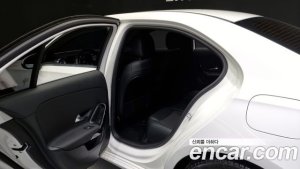 Mercedes-Benz A-Class A250 4MATIC SEDAN 2020 года из Южной Кореи
