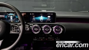 Mercedes-Benz A-Class A250 4MATIC SEDAN 2020 года из Южной Кореи