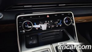 Genesis GV80 2.5T Бензин AWD 2021 года из Южной Кореи