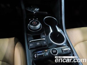 Kia K5 Noblesse 2021 года из Южной Кореи