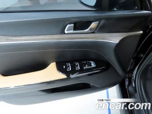 Kia K5 Noblesse 2021 года из Южной Кореи