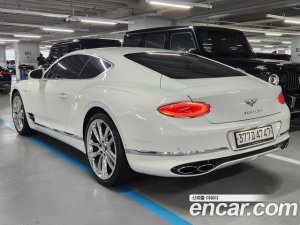 Bentley Continental 4.0 GT 2020 года из Южной Кореи