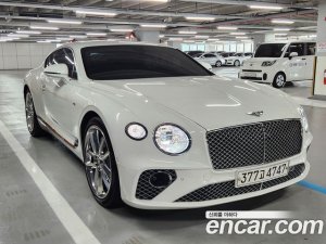 Bentley Continental 4.0 GT 2020 года из Южной Кореи