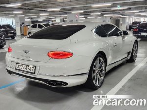 Bentley Continental 4.0 GT 2020 года из Южной Кореи