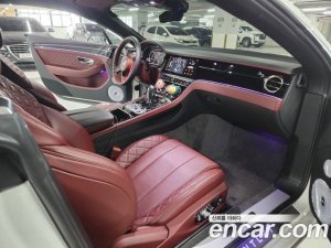Bentley Continental 4.0 GT 2020 года из Южной Кореи