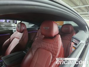 Bentley Continental 4.0 GT 2020 года из Южной Кореи