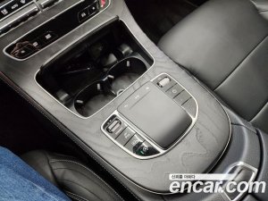 Mercedes-Benz E-Class E220d 4MATIC AMG Line 2021 года из Южной Кореи