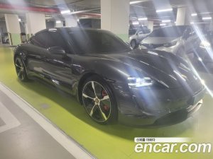Porsche Taycan 4S 2021 года из Южной Кореи