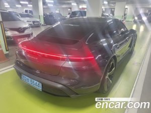 Porsche Taycan 4S 2021 года из Южной Кореи