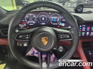 Porsche Taycan 4S 2021 года из Южной Кореи