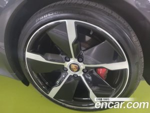Porsche Taycan 4S 2021 года из Южной Кореи