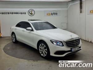 Mercedes-Benz E-Class E300 4MATIC Exclusive 2020 года из Южной Кореи