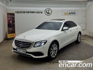 Mercedes-Benz E-Class E300 4MATIC Exclusive 2020 года из Южной Кореи