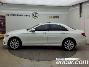 Mercedes-Benz E-Class E300 4MATIC Exclusive 2020 года из Южной Кореи