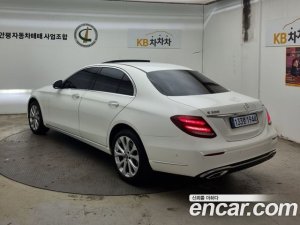 Mercedes-Benz E-Class E300 4MATIC Exclusive 2020 года из Южной Кореи