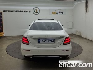 Mercedes-Benz E-Class E300 4MATIC Exclusive 2020 года из Южной Кореи
