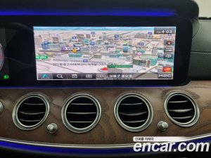 Mercedes-Benz E-Class E300 4MATIC Exclusive 2020 года из Южной Кореи