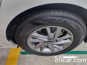 Kia K5 2.0 2020 года из Южной Кореи