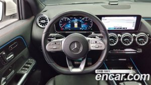 Mercedes-Benz GLA-Class GLA250 4MATIC 2020 года из Южной Кореи