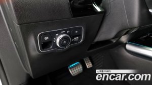 Mercedes-Benz GLA-Class GLA250 4MATIC 2020 года из Южной Кореи