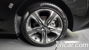 Kia K5 1.6 Turbo 2021 года из Южной Кореи