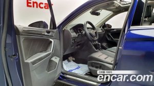 Volkswagen Tiguan 2.0 TDI Prestige 2020 года из Южной Кореи