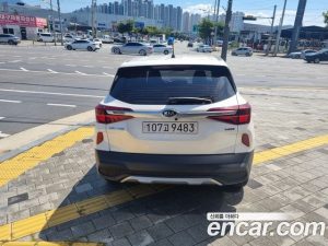 Kia Seltos Бензин 1.6 Turbo 2WD 2022 года из Южной Кореи