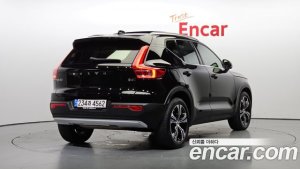 Volvo XC40 B4 Inscription 2021 года из Южной Кореи