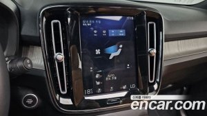 Volvo XC40 B4 Inscription 2021 года из Южной Кореи