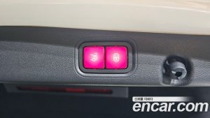 Mercedes-Benz E-Class E300e 4MATIC Exclusive 2021 года из Южной Кореи