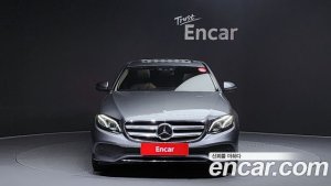 Mercedes-Benz E-Class E300 Avantgarde 2020 года из Южной Кореи