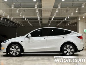 Tesla Model Y LONG RANGE 2021 года из Южной Кореи