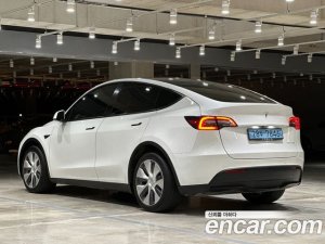 Tesla Model Y LONG RANGE 2021 года из Южной Кореи