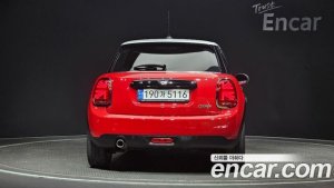 Mini Cooper 5Door HIGH 2021 года из Южной Кореи