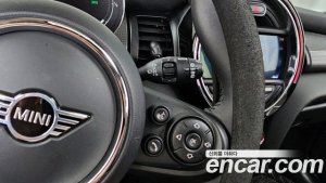 Mini Cooper 5Door HIGH 2021 года из Южной Кореи