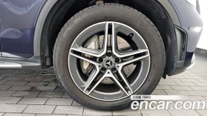 Mercedes-Benz GLC-Class GLC300e 4MATIC Coupe 2020 года из Южной Кореи