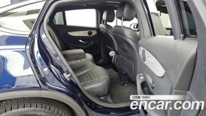 Mercedes-Benz GLC-Class GLC300e 4MATIC Coupe 2020 года из Южной Кореи