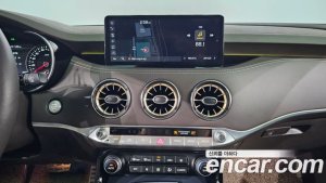 Kia Stinger 2.5 Meister 2021 года из Южной Кореи