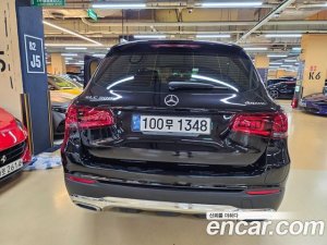 Mercedes-Benz GLC-Class GLC300e 4MATIC 2020 года из Южной Кореи