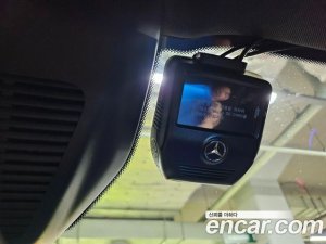 Mercedes-Benz GLC-Class GLC300e 4MATIC 2020 года из Южной Кореи