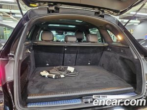 Mercedes-Benz GLC-Class GLC300e 4MATIC 2020 года из Южной Кореи