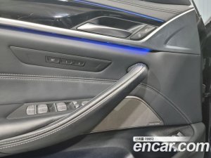 BMW 5-Series 530i M Sport Plus 2020 года из Южной Кореи
